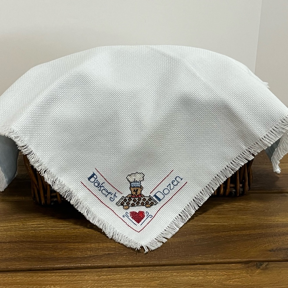 Cross Stitch Baker’s Dozen Bread Basket Linen Liner Cover Country Completed VGC